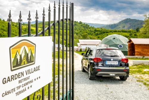 Garden Village Retreat — Bughea De Sus