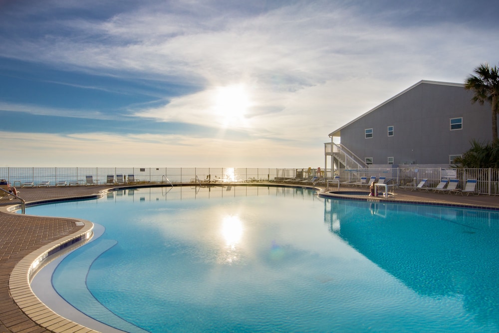 Tidewater Beach Resort 1117 Three Bedroom Condo