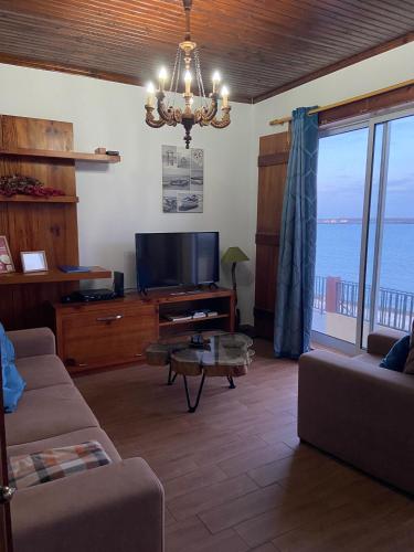 Val's Place — hotel in Praia Da Vitoria