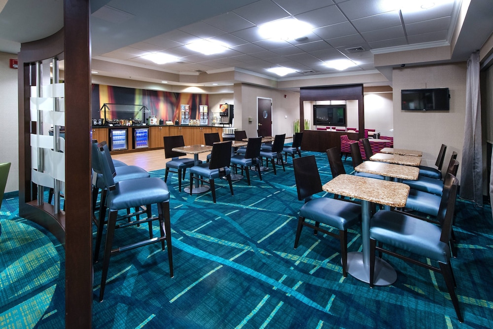 SpringHill Suites by Marriott Greensboro - photo 19