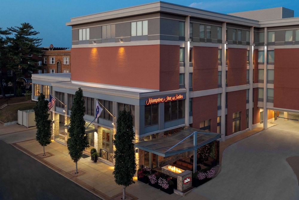 Hampton Inn & Suites Clayton St. Louis Galleria Area - photo 43