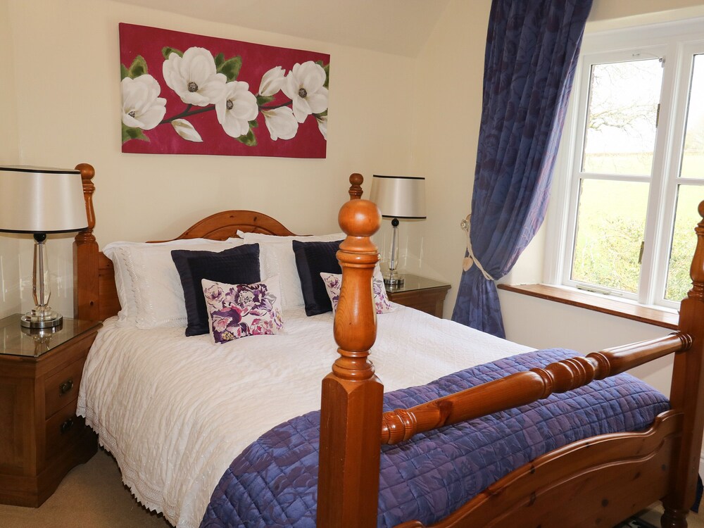 Caradon Lodge — 5-Star Luxury Hotel in Callington, United Kingdom