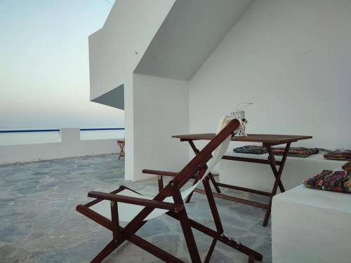Liotrivi Blue 2 — Kythnos — photo 2