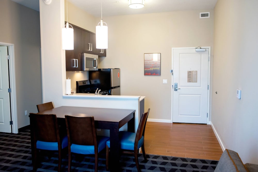 TownePlace Suites by Marriott Ames - photo 17