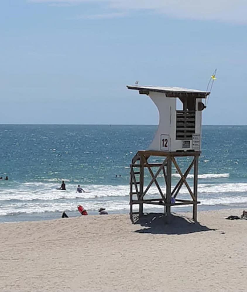 Surf Suites in Wrightsville Beach, United States