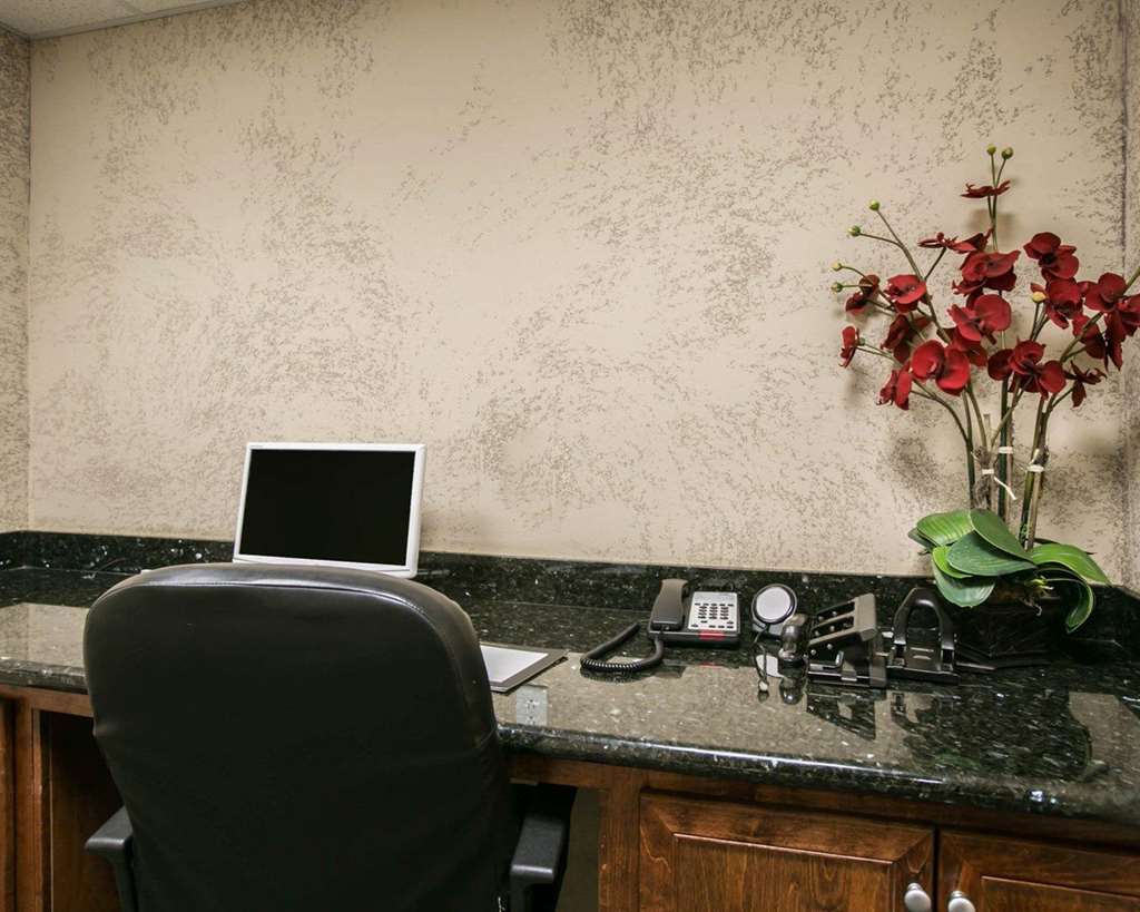 Sleep Inn & Suites Highway 290 NW Freeway - photo 29