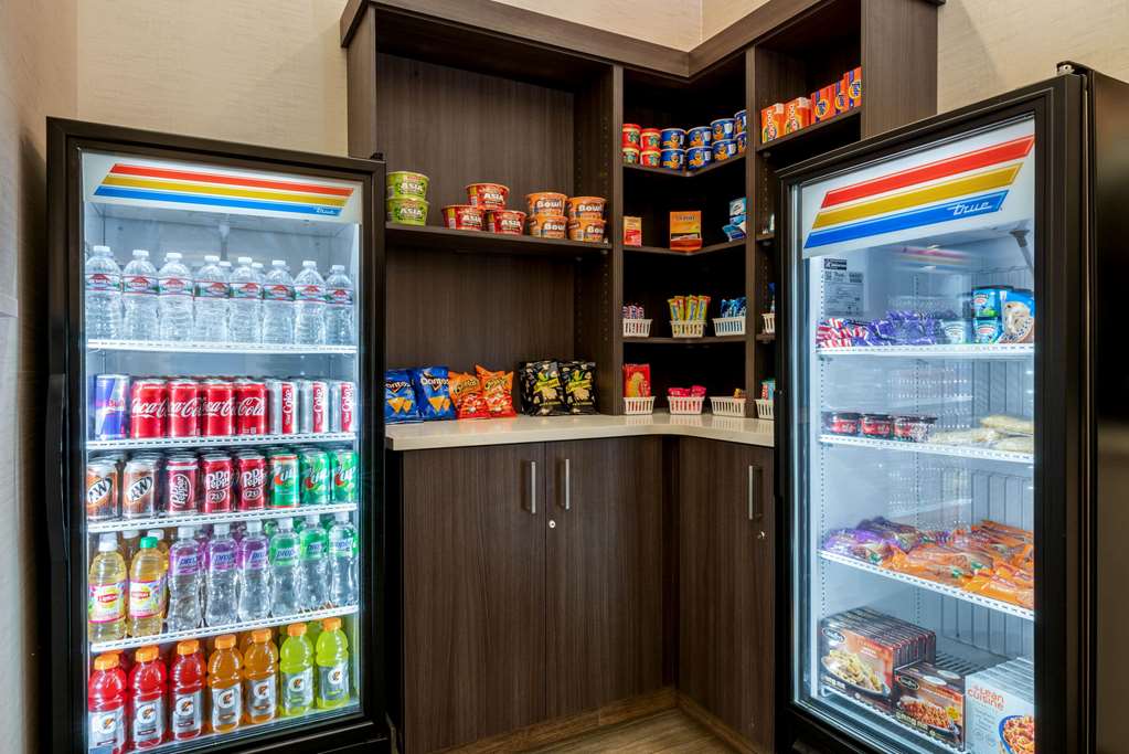 La Quinta Inn & Suites by Wyndham Bozeman - photo 27