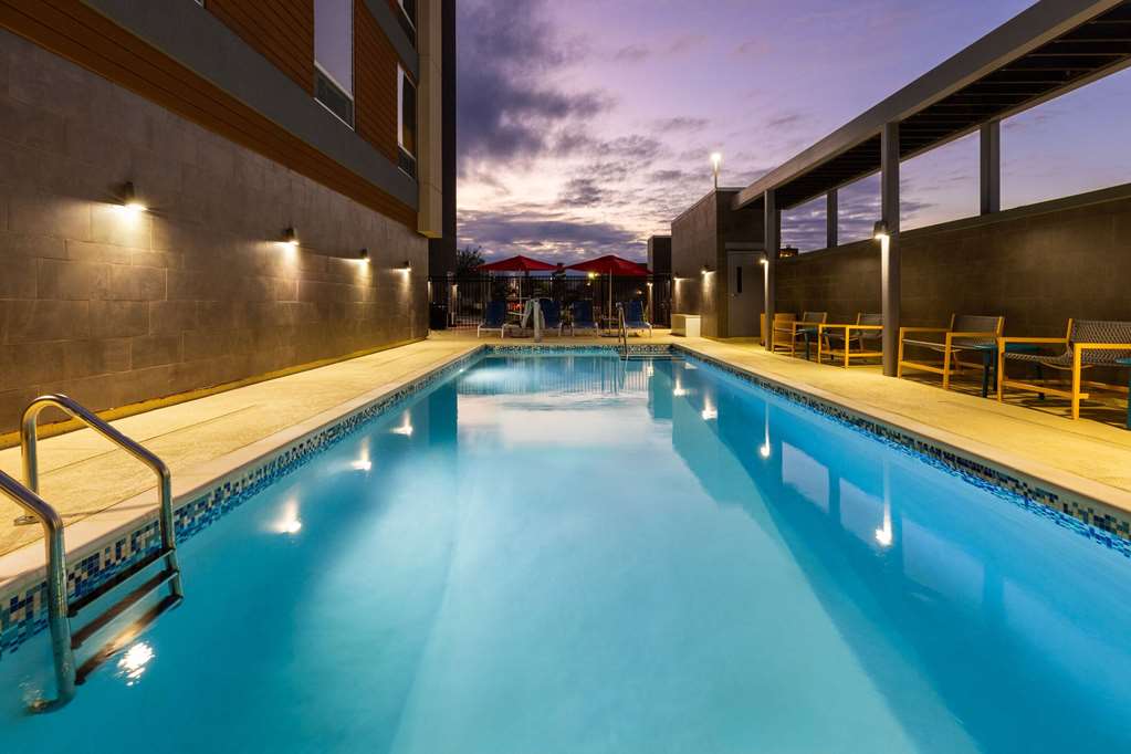 Hawthorn Extended Stay by Wyndham Kingwood Houston - photo 7