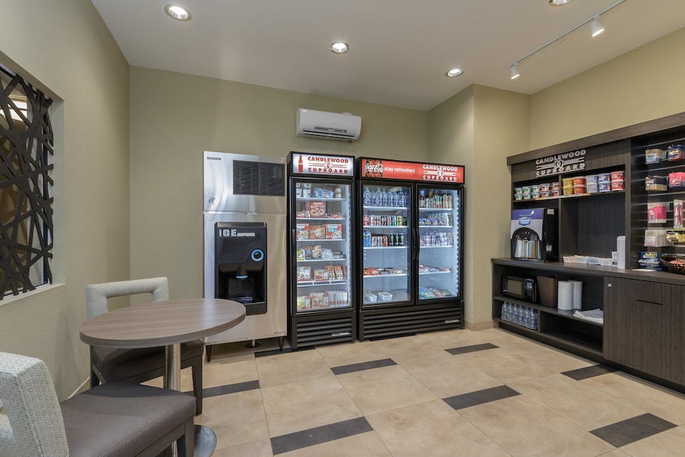 Candlewood Suites Mishawaka North by IHG - photo 29