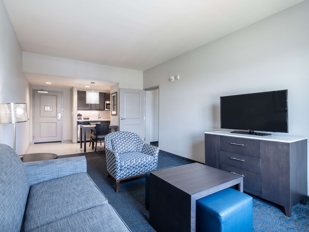 Homewood Suites by Hilton North Charleston - photo 30