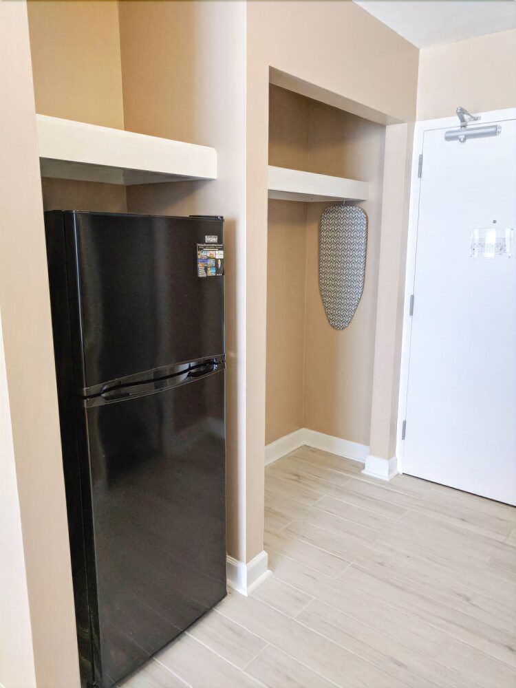 Landmark 708 - photo 14