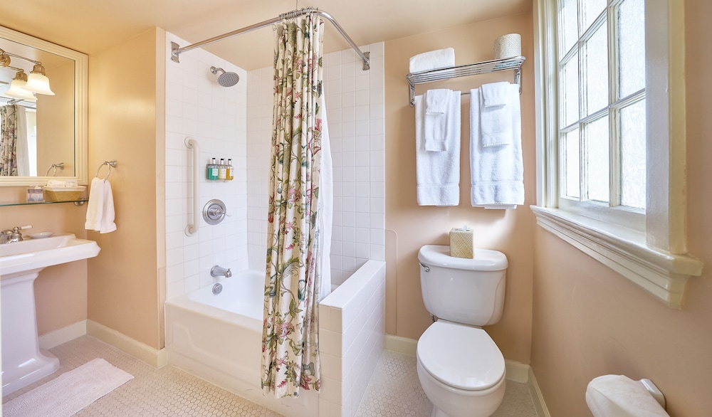 Ashland Springs Hotel - photo 32