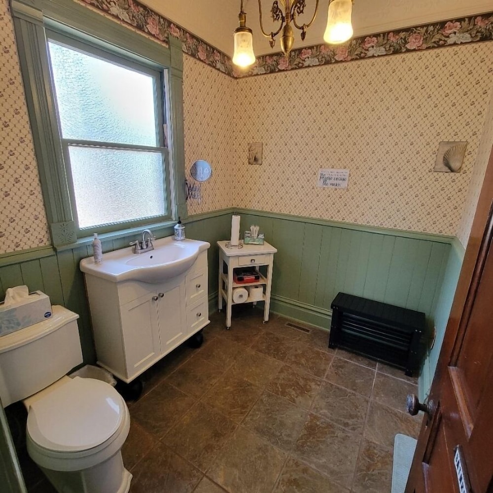 Art and Lodging - photo 54