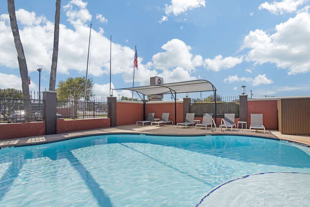 Best Western Plus Edinburg Inn & Suites - photo 46