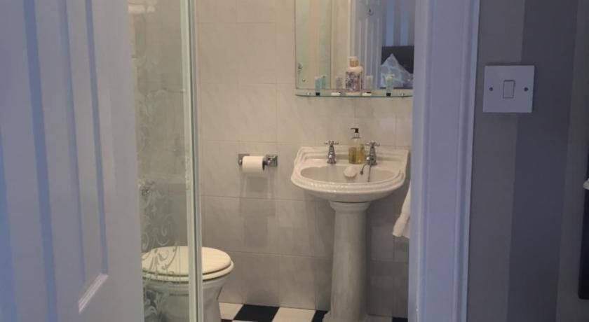 Abercorn Guest House — 4-Star Luxury Hotel in Edinburgh, United Kingdom