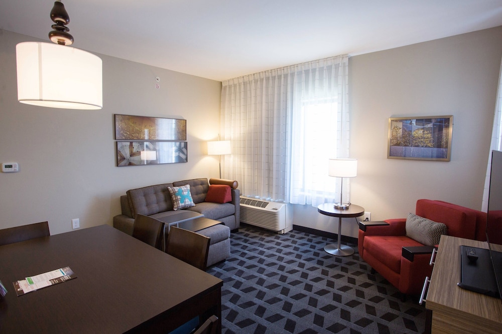 Towneplace Suites Southern Pines Aberdeen - photo 17