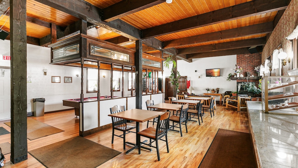 Georgetown Lodge - photo 22