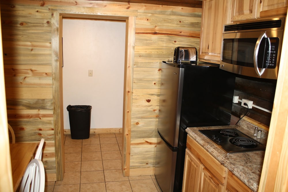 The Historic Wapiti Lodge - photo 76