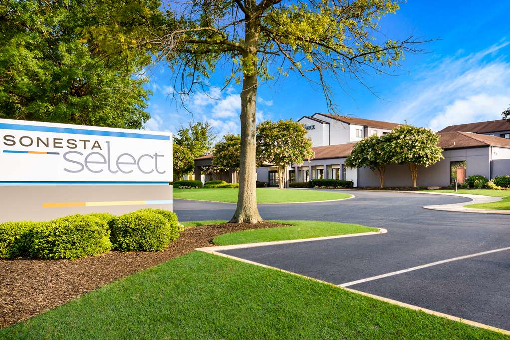 Sonesta Select Philadelphia Airport - photo 42