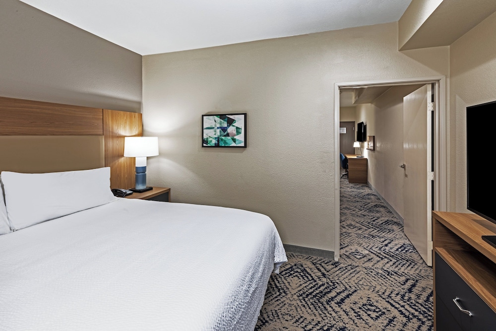 Candlewood Suites DFW Airport North Irving by IHG - photo 21