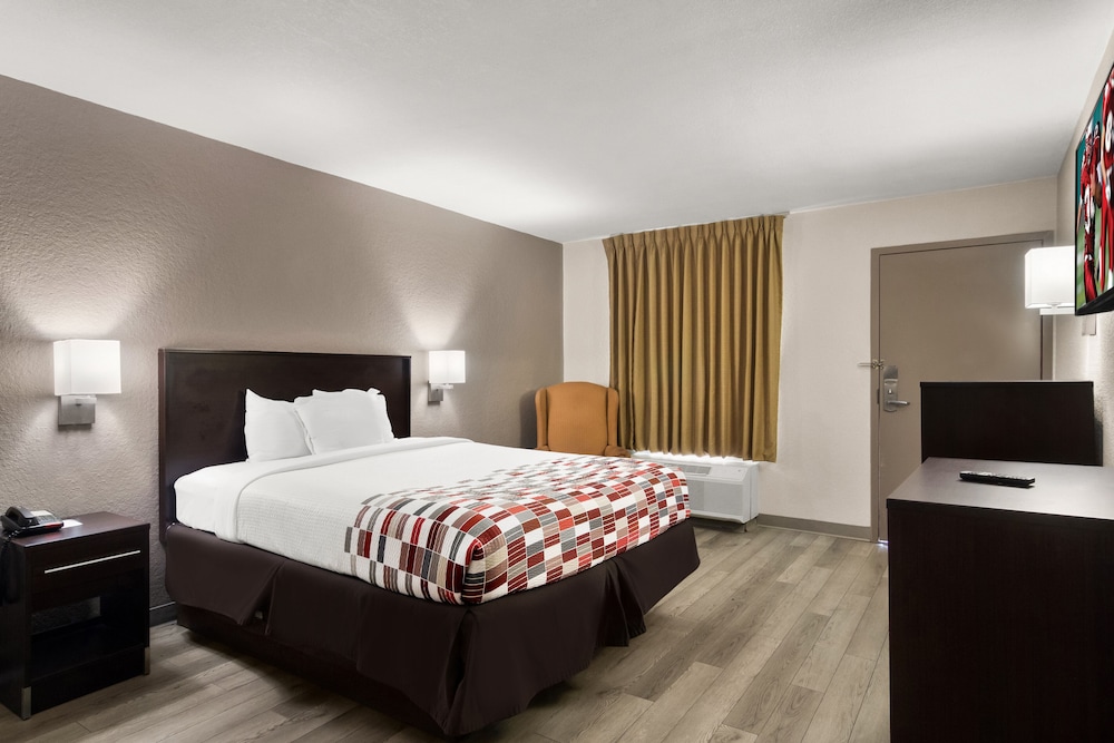 Red Roof Inn Kingsland - photo 8