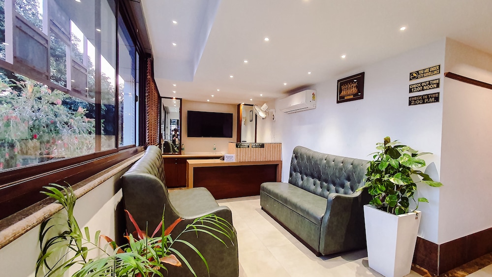 Aura Rooms - carbon neutral hotel in Dehra Dun