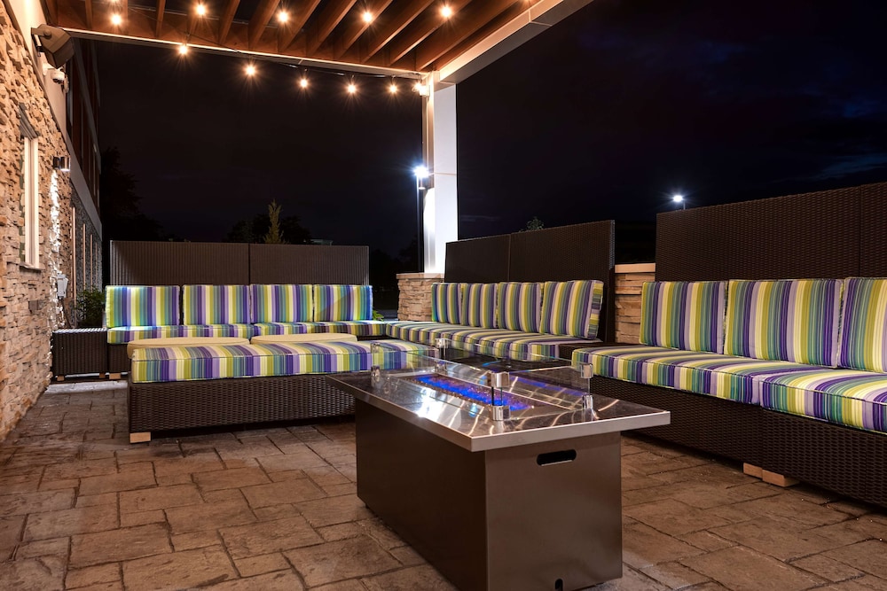 Home2 Suites by Hilton Lincolnshire Chicago - photo 44