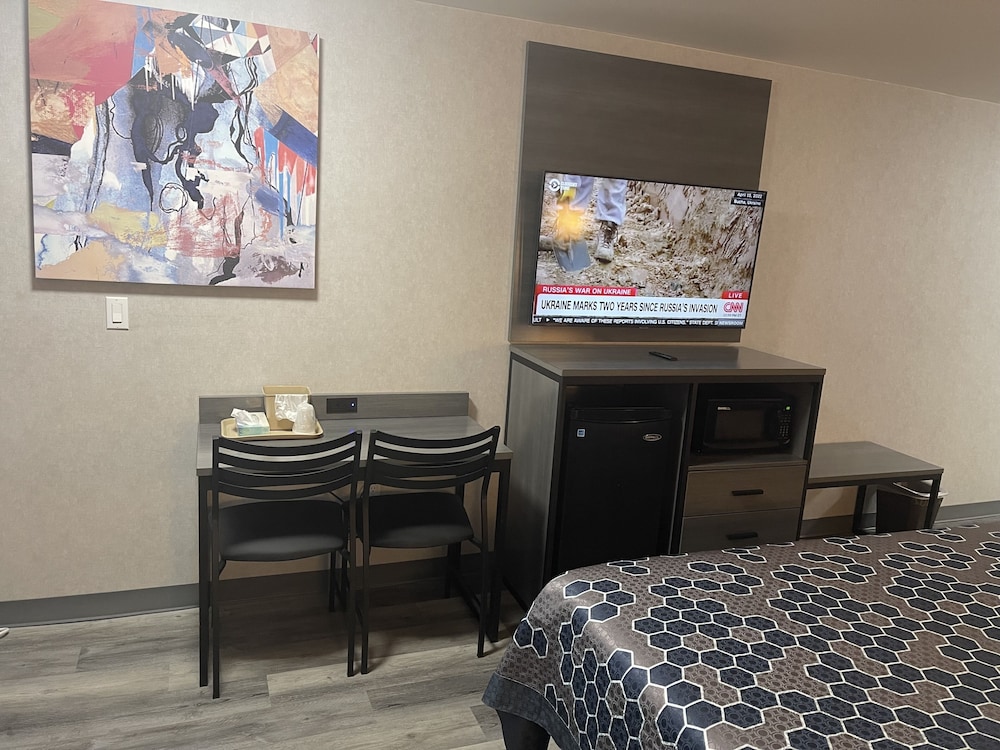 The Wayne Inn - photo 22