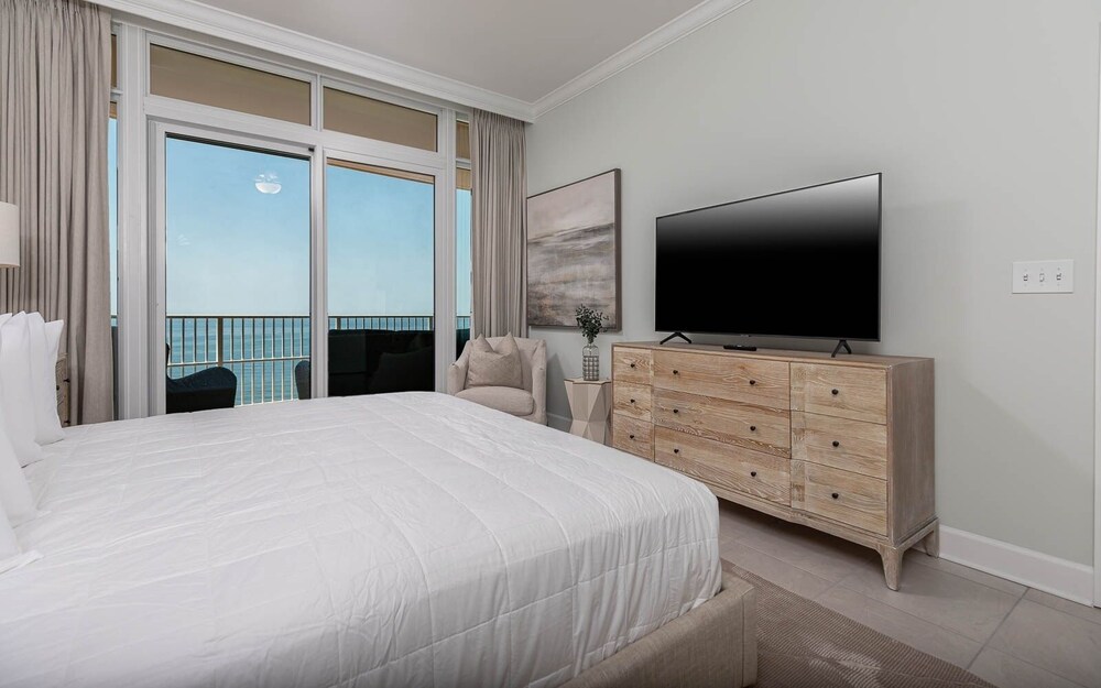 Phoenix Gulf Tower 1801 4 Bedroom Condo - photo 6