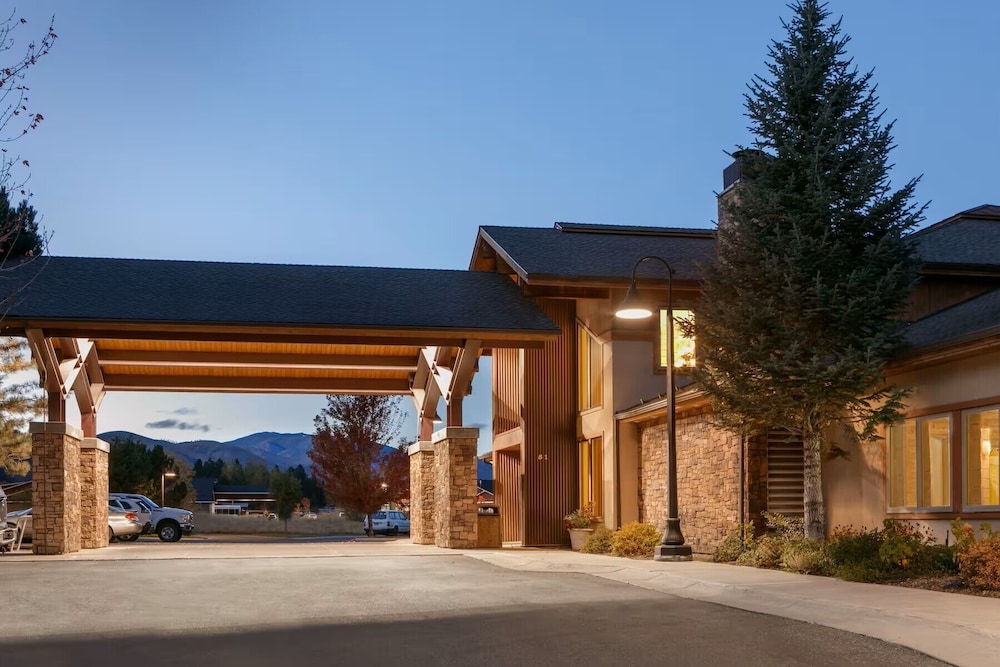 AmericInn by Wyndham Hailey Sun Valley - featured photo