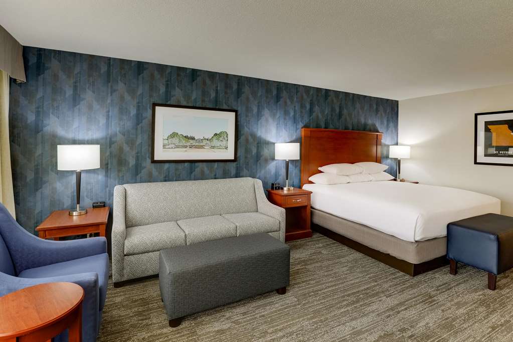 Drury Inn & Suites St. Louis St. Peters - photo 22