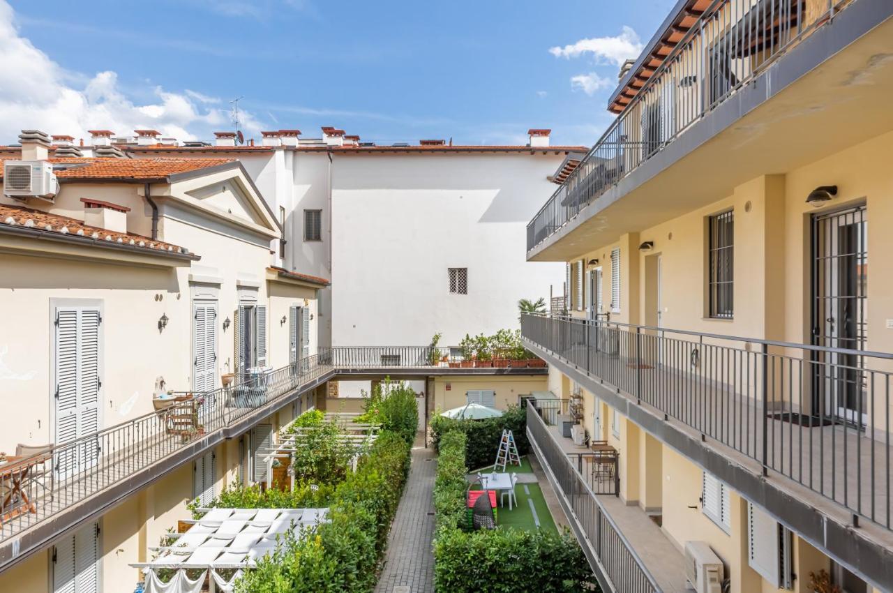 Graziosa Bifamiliare Ad Asiago Con Giardino Privato — Asiago
