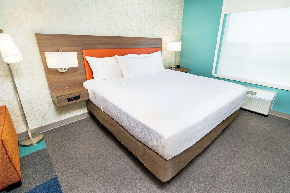 Home2 Suites by Hilton Roseville Sacramento - photo 10