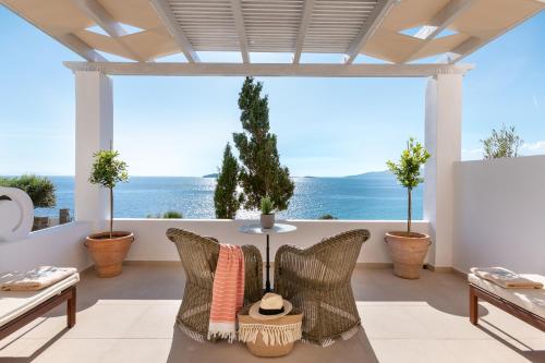 Aneroussa Beach Hotel in Andros, Greece