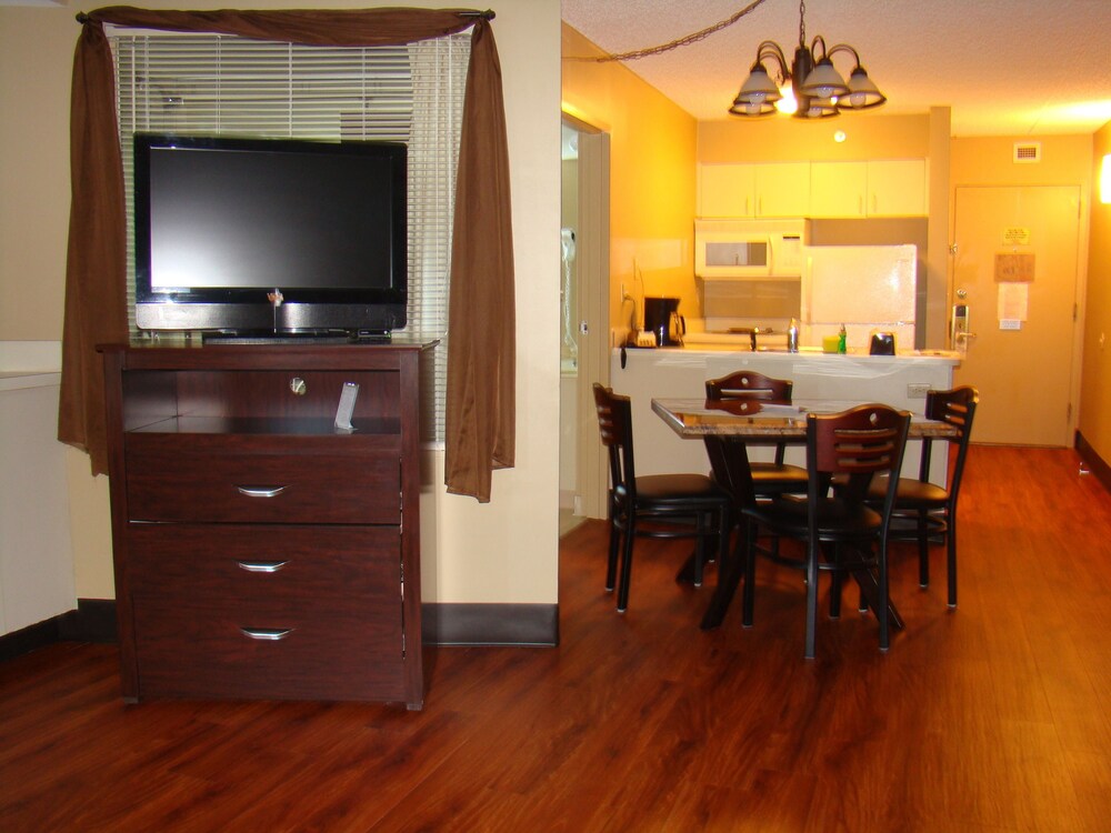 Atlantic Palace Suites - photo 24