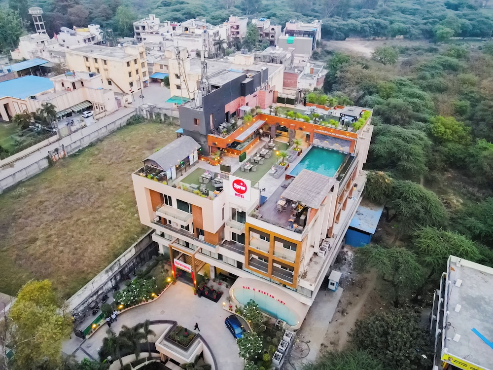 Spree Hotel Meerut in Meerut, India