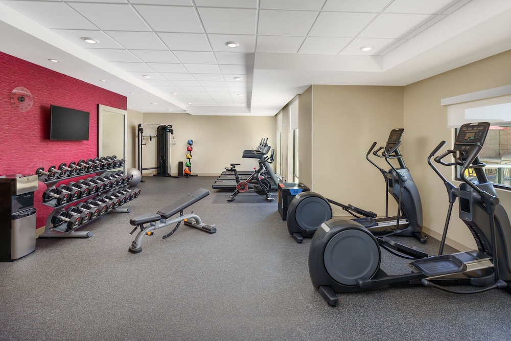 Home2 Suites by Hilton North Scottsdale near Mayo Clinic - photo 43