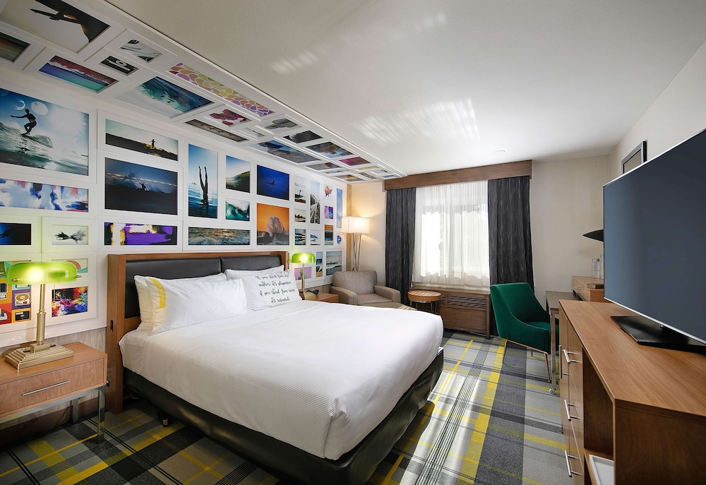 The Wayfarer San Luis Obispo Tapestry Collection by Hilton - photo 19