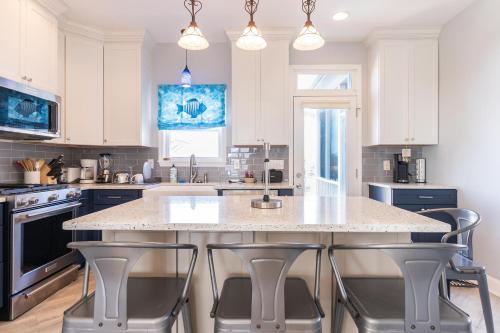 40 East Peach Bound by Oak Island Accommodations - photo 32