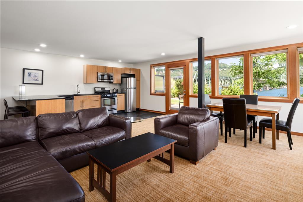 Best Western Plus Hood River Inn - photo 46