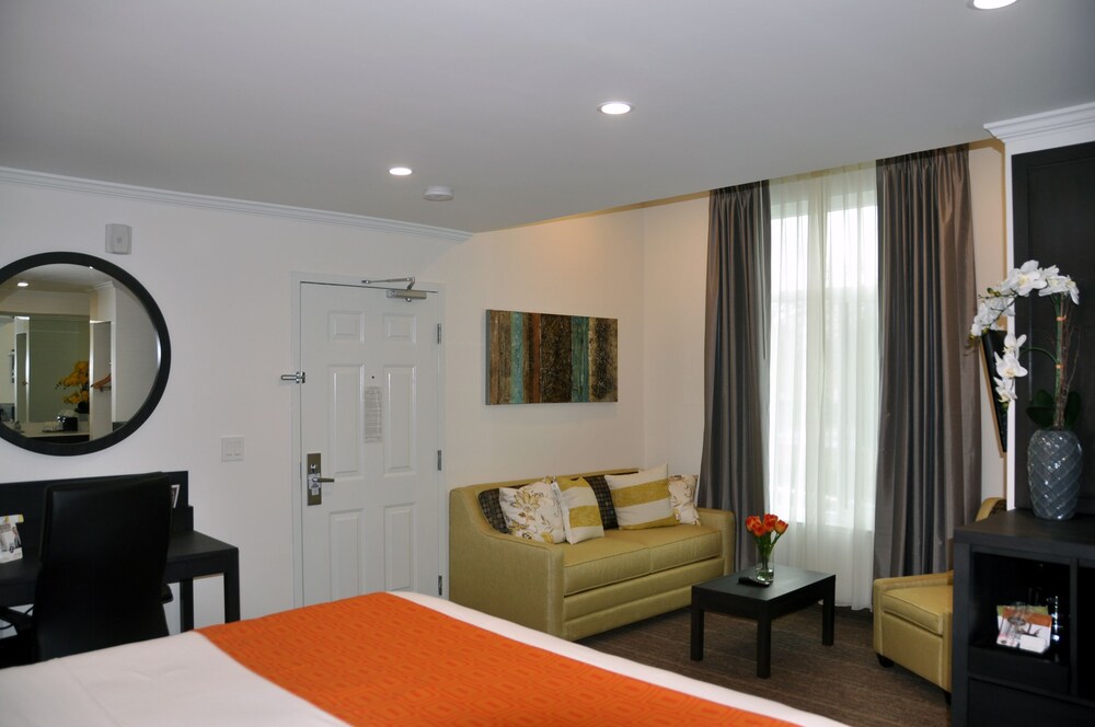 Pavilion Inn San Jose - photo 6