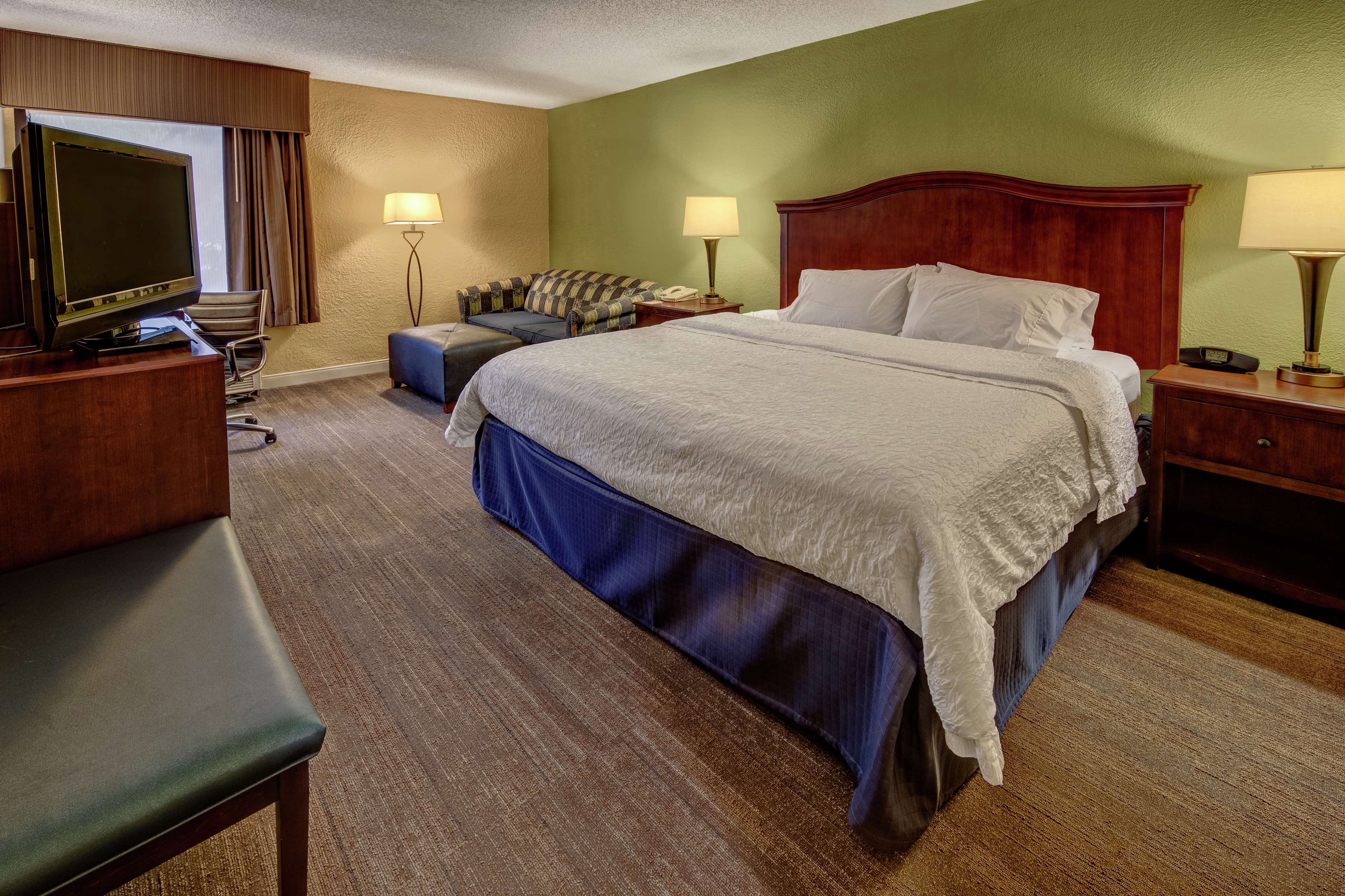 Hampton Inn Raleigh Cary - photo 13