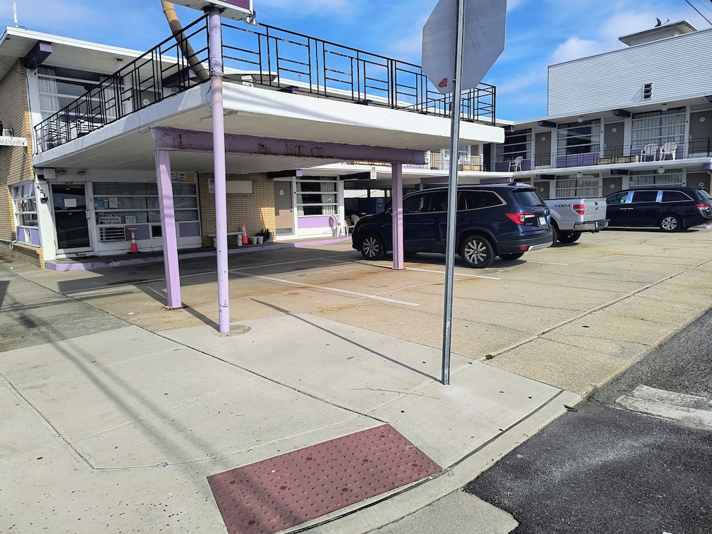 Monaco Motel Wildwood Beach & Boardwalk - photo 25