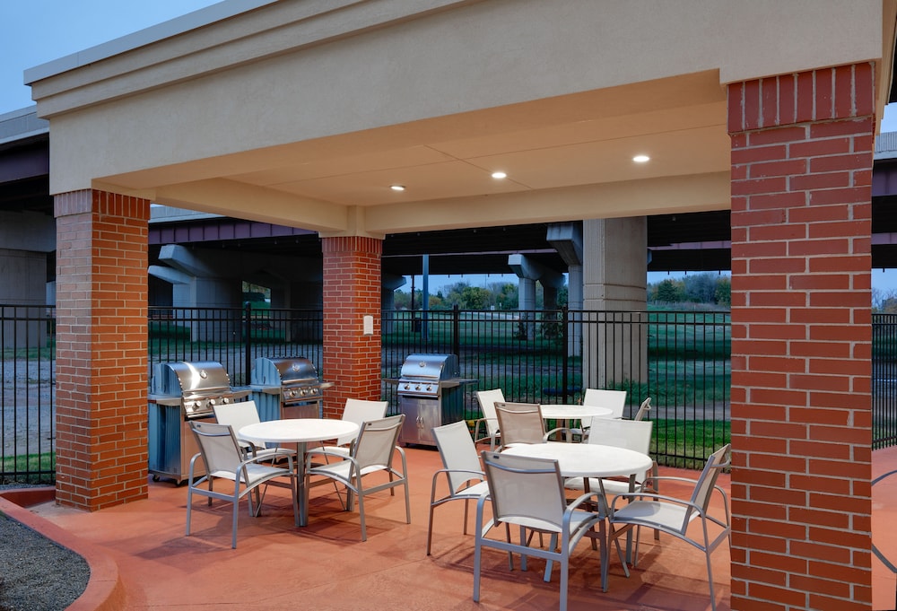 Staybridge Suites Oklahoma City Dwtn Bricktown by IHG - photo 35