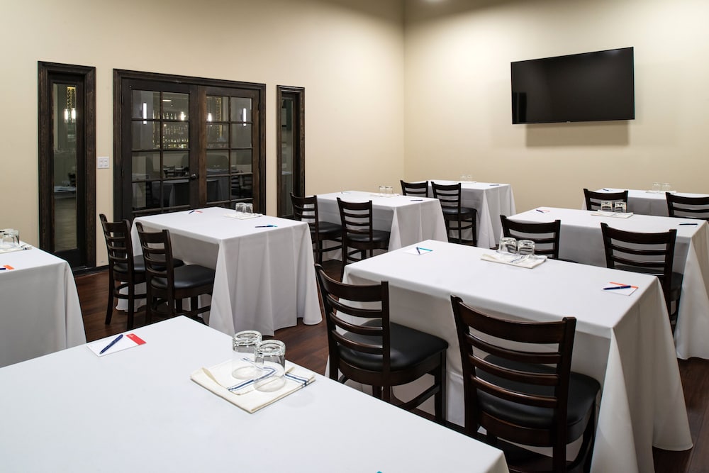 Hotel Indigo Spokane Downtown by IHG - photo 84