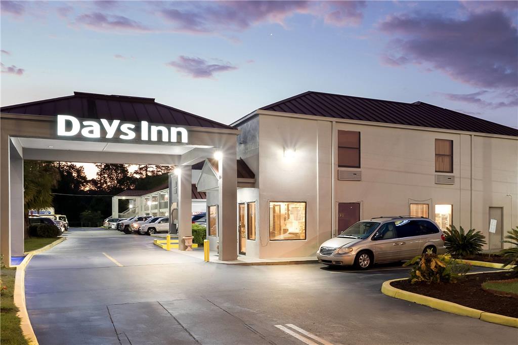 Days Inn by Wyndham Bainbridge - photo 6