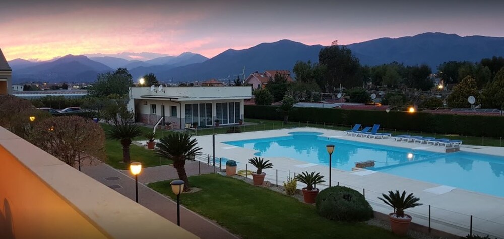 Residence Borgomare — 4-Star Luxury Hotel in Albenga, Italy