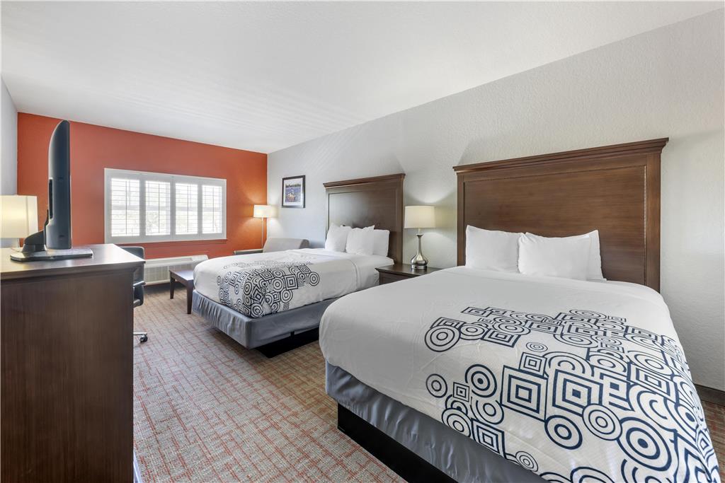 Best Western Plus Fredericksburg - photo 3