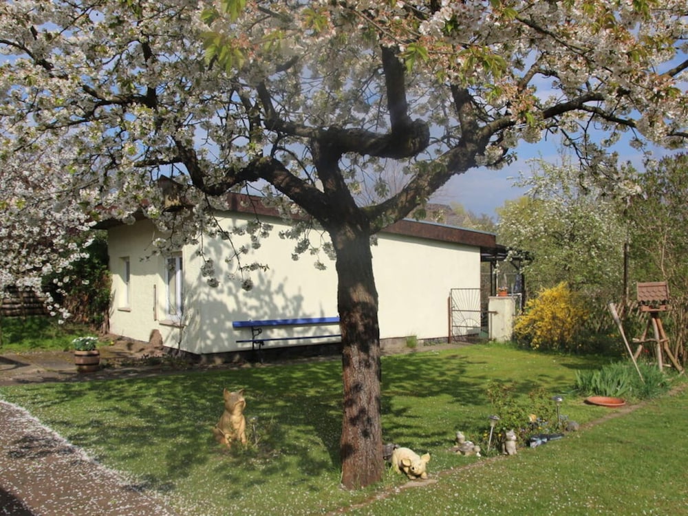 Family Idyll Comfortable Holiday Residence — 4-Star Luxury Hotel in Waren, Germany