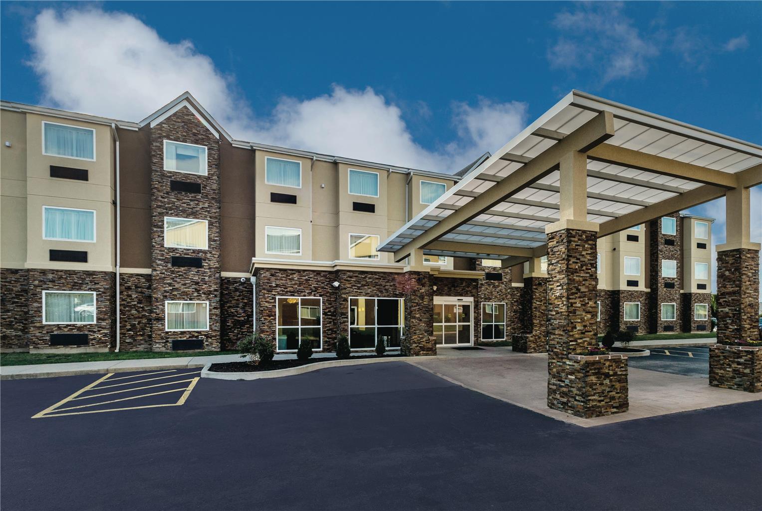La Quinta Inn & Suites by Wyndham Collinsville St. Louis in Collinsville, United States